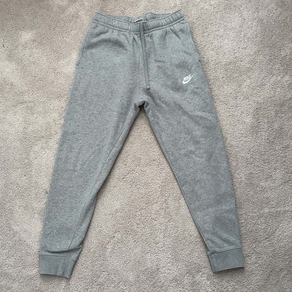 Nike Men’s Sportswear Club Fleece
